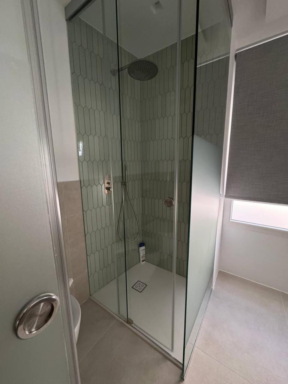 Rooms Con Bano Privado Y Cocina Compartida Valence Extérieur photo