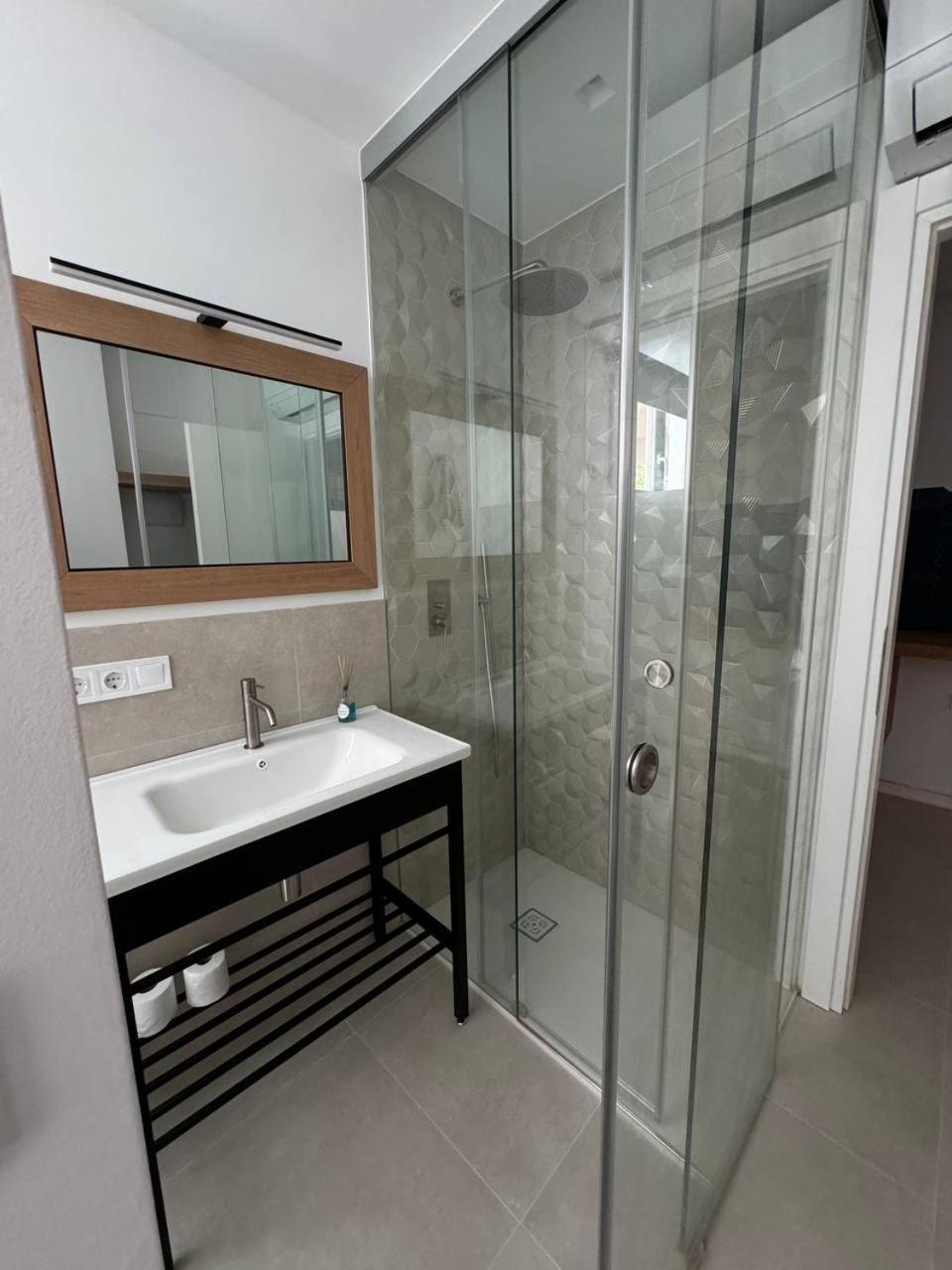 Rooms Con Bano Privado Y Cocina Compartida Valence Extérieur photo